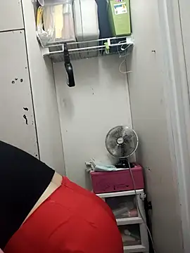 Snapshot of vvictoria_xxx chatting on October 2025 03:27:02 AM vvictoria xxx online show from October 2025 03:27:02 AM