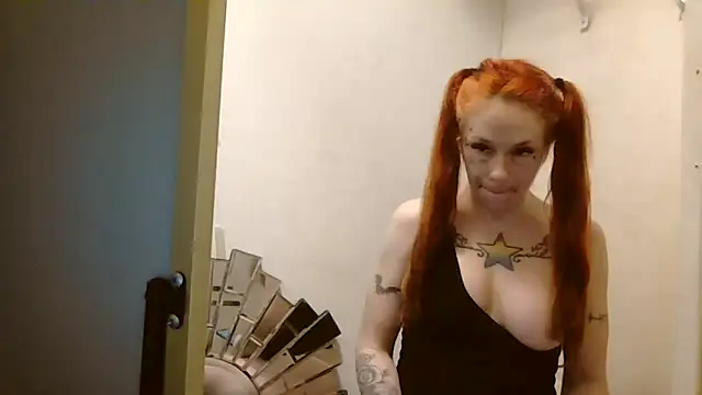 Snapshot of vvictoria_xxx chatting on October 2025 10:21:02 PM vvictoria xxx online show from October 2025 10:21:02 PM