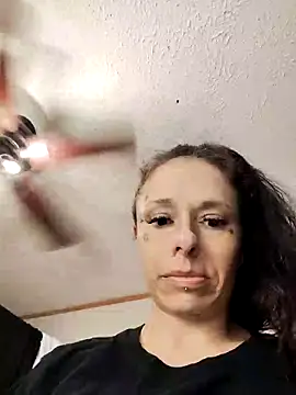 Snapshot of vvictoria_xxx chatting on September 2025 02:05:01 PM vvictoria xxx online show from September 2025 02:05:01 PM