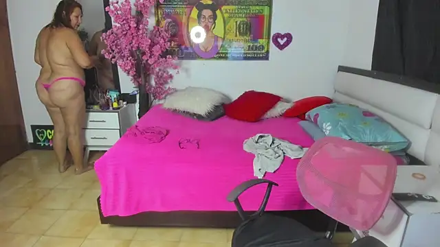 karenmilf 4 online show from November 2025 12:25:02 AM