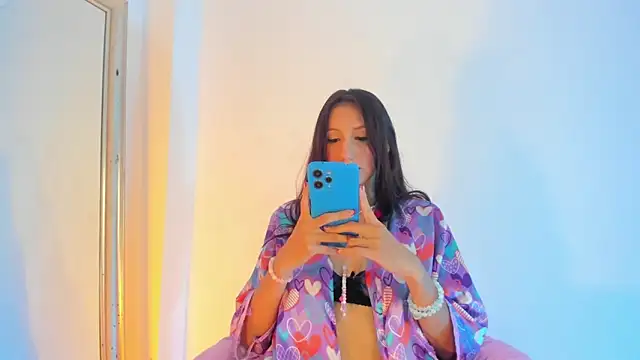 Snapshot of LyaEvanss chatting on September 2025 03:17:01 AM LyaEvanss online show from September 2025 03:17:01 AM