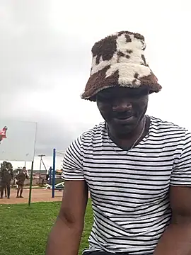 Petrossa online show from November 2025 09:26:02 AM