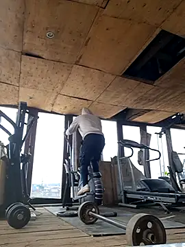 Petrossa online show from November 2025 05:51:02 AM