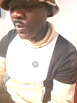 Petrossa online show from December 2025 11:12:02 AM