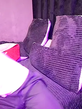 Petrossa online show from April 2026 06:48:01 AM