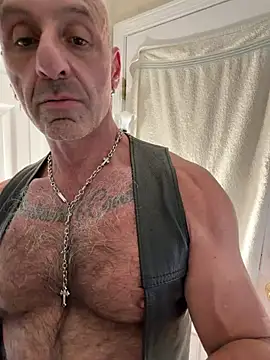 Snapshot of DaddySnowXX chatting on July 2026 06:48:01 AM DaddySnowXX online show from July 2026 06:48:01 AM