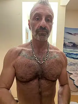 Snapshot of DaddySnowXX chatting on June 2026 11:49:02 PM DaddySnowXX online show from June 2026 11:49:02 PM