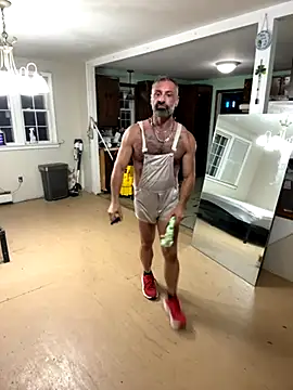 Snapshot of DaddySnowXX chatting on October 2025 04:49:02 AM DaddySnowXX online show from October 2025 04:49:02 AM
