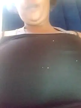 NippleMilkXx online show from February 2026 09:38:01 AM