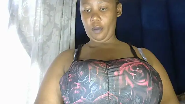 NippleMilkXx online show from November 2025 07:42:01 AM