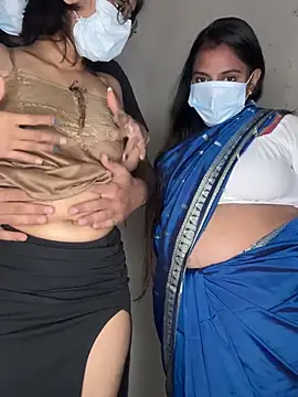 Snapshot of HotIndianCouple__8 chatting on October 2025 06:26:01 PM HotIndianCouple 8 online show from October 2025 06:26:01 PM