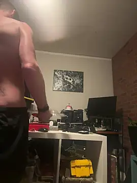 trash4cash online show from March 2025 01:45:01 AM