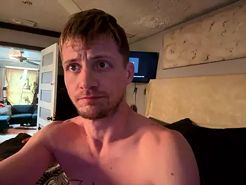 Snapshot of trash4cash chatting on February 2026 04:18:01 PM trash4cash online show from February 2026 04:18:01 PM