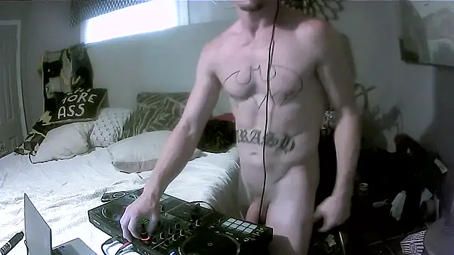 trash4cash online show from September 2025 08:31:01 PM