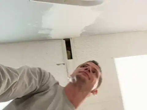 trash4cash online show from October 2025 03:29:02 AM