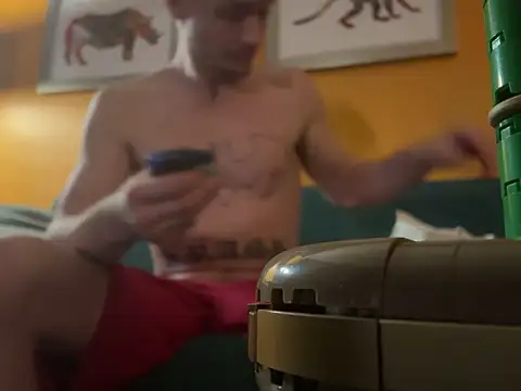 Snapshot of trash4cash chatting on January 2026 06:02:02 PM trash4cash online show from January 2026 06:02:02 PM