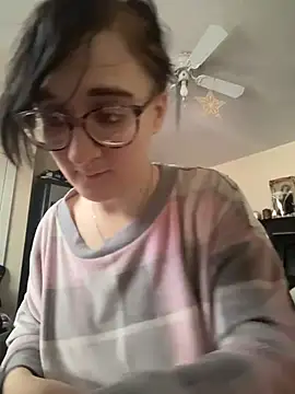 YandereDemon online show from November 2025 05:27:01 PM