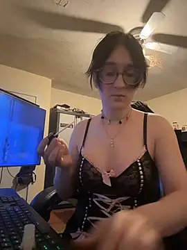 YandereDemon online show from October 2025 11:55:02 PM