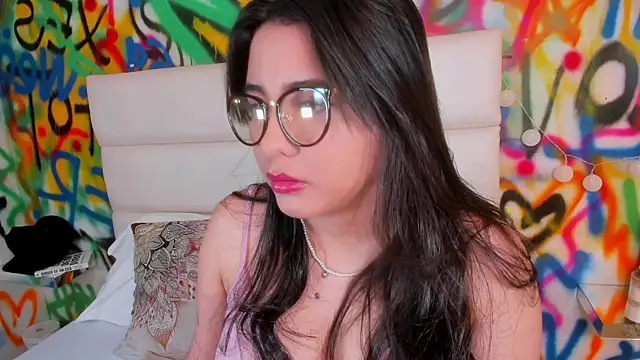 Snapshot of Liana_Bernocchi chatting on November 2025 08:52:02 PM Liana Bernocchi online show from November 2025 08:52:02 PM