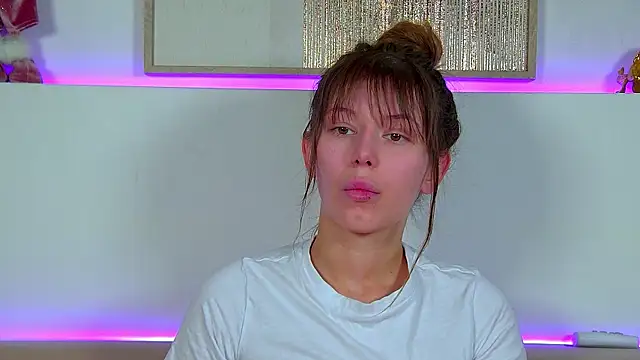 Snapshot of LiliaBianka chatting on December 2025 06:49:02 AM LiliaBianka online show from December 2025 06:49:02 AM