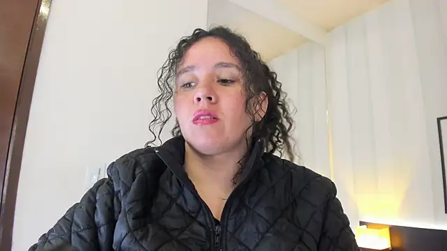Valeria  soler online show from March 2025 01:20:02 PM
