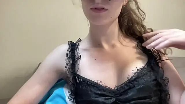 lexihot0000 online show from September 2025 12:55:01 PM