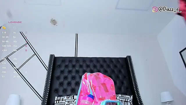  evelin diaz online show from March 2025 06:50:02 PM