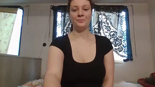 Snapshot of emerieskye20 chatting on January 2025 05:45:02 PM emerieskye20 online show from January 2025 05:45:02 PM