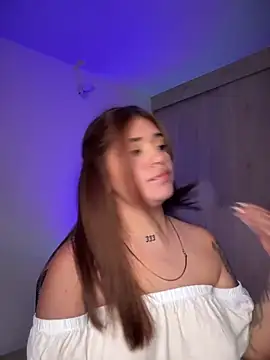 Snapshot of JoselinFlower_ chatting on December 2024 04:22:01 AM JoselinFlower online show from December 2024 04:22:01 AM