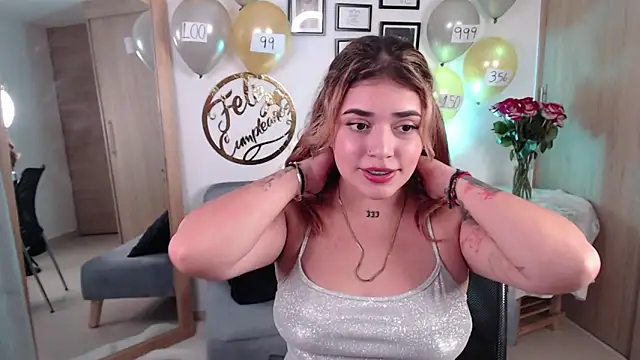 Snapshot of JoselinFlower_ chatting on March 2025 12:36:02 AM JoselinFlower online show from March 2025 12:36:02 AM