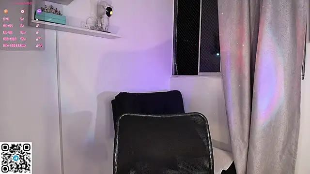 Snapshot of JoselinFlower_ chatting on October 2025 03:38:02 AM JoselinFlower online show from October 2025 03:38:02 AM