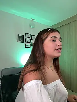 Snapshot of JoselinFlower_ chatting on February 2025 12:40:02 AM JoselinFlower online show from February 2025 12:40:02 AM