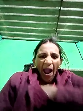 Snapshot of Baby__Shreya chatting on November 2025 09:51:02 PM Baby Shreya online show from November 2025 09:51:02 PM