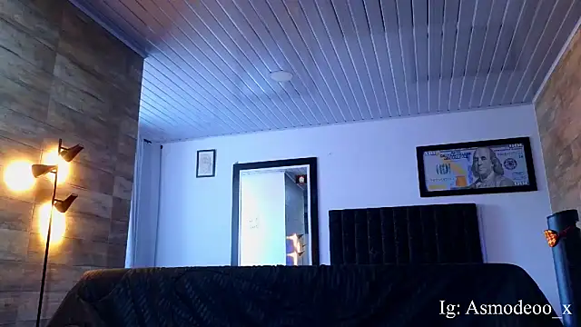 AsmodeoCox online show from October 2025 10:00:01 PM