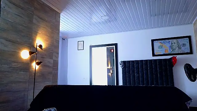 AsmodeoCox online show from October 2025 02:38:01 PM