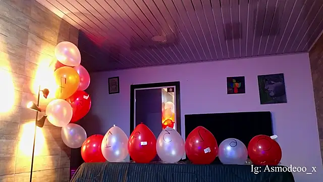 AsmodeoCox online show from February 2026 12:44:01 AM