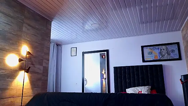 AsmodeoCox online show from November 2025 06:22:02 PM