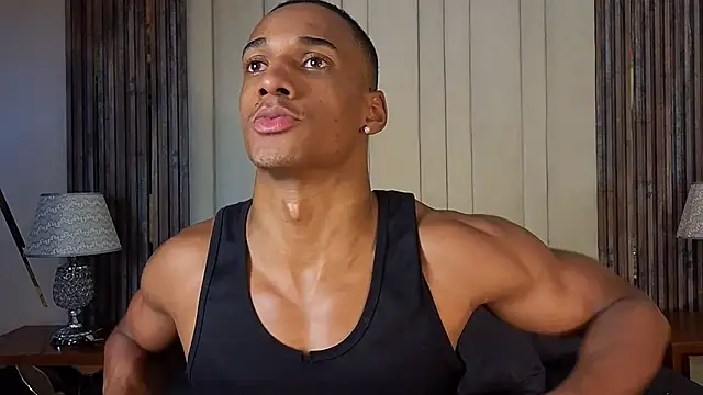 Malkongarcia online show from April 2026 10:34:02 PM