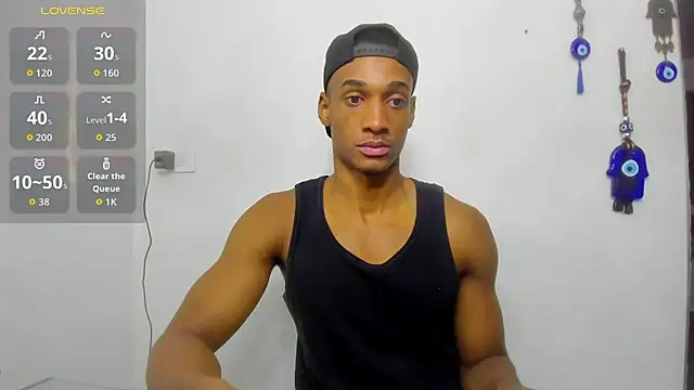 Malkongarcia online show from February 2026 01:12:01 PM