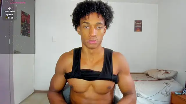 Malkongarcia online show from October 2025 09:13:02 PM