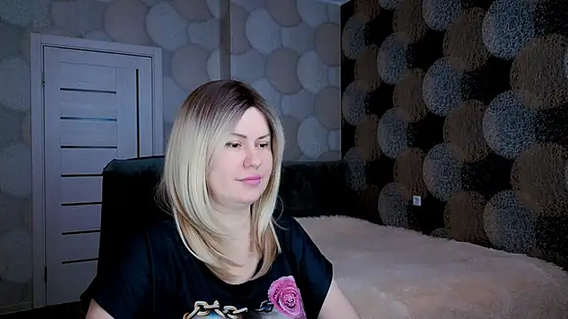 Snapshot of natusik chatting on February 2025 04:15:01 AM natusik online show from February 2025 04:15:01 AM