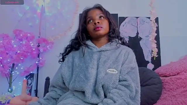 KilyetVera3x online show from February 2026 06:40:02 AM