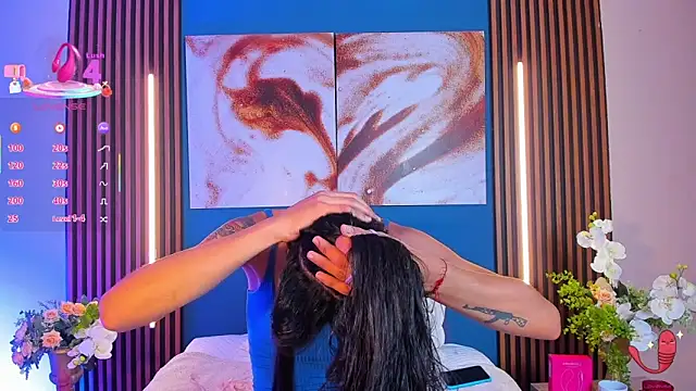 sofiaa grey  online show from September 2025 03:01:01 PM