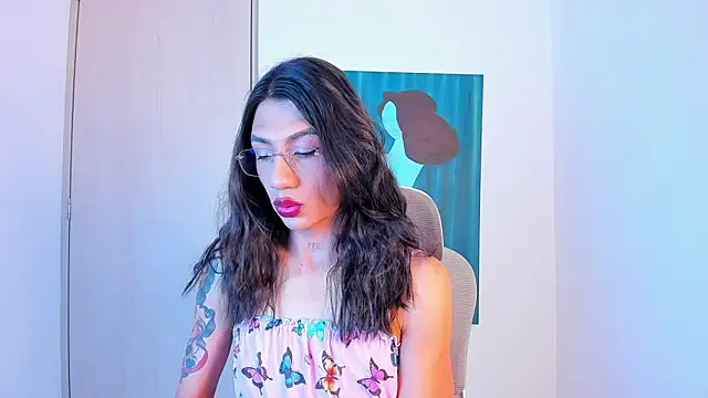 sofiaa grey  online show from April 2026 11:50:02 AM