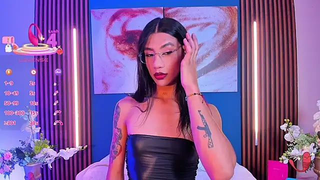 sofiaa grey  online show from September 2025 01:50:02 PM