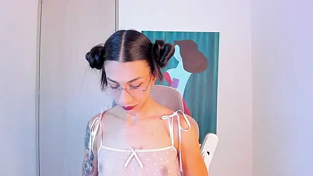 sofiaa grey  online show from March 2026 03:22:01 PM