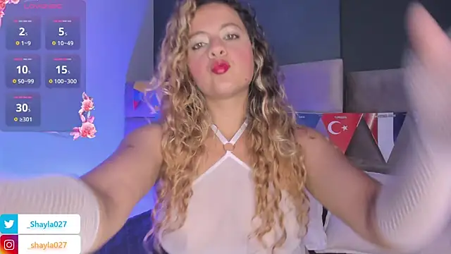 Shayla27 online show from July 2026 07:49:02 PM