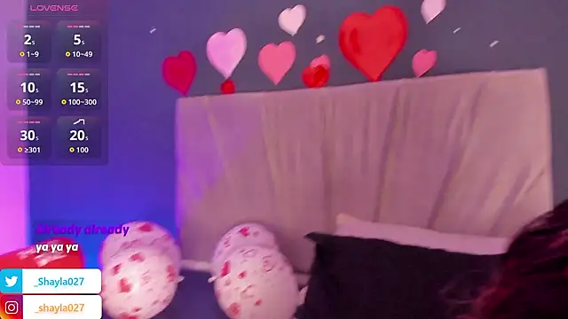 Shayla27 online show from February 2026 01:18:01 PM