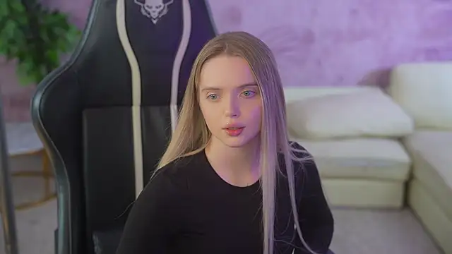 Cassy-Celestial  online show from November 2025 11:26:01 AM