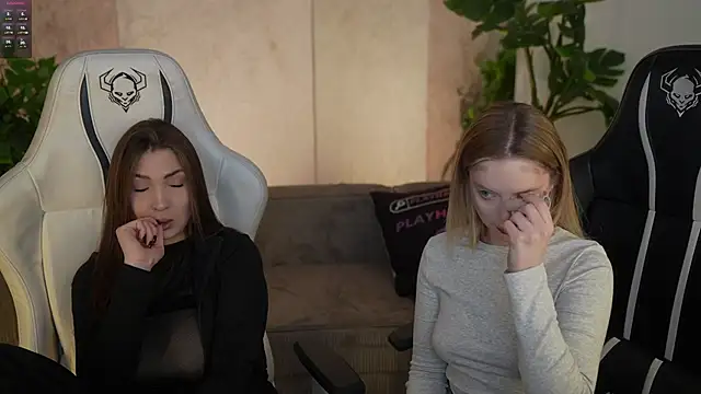 Cassy-Celestial  online show from November 2025 08:25:02 AM